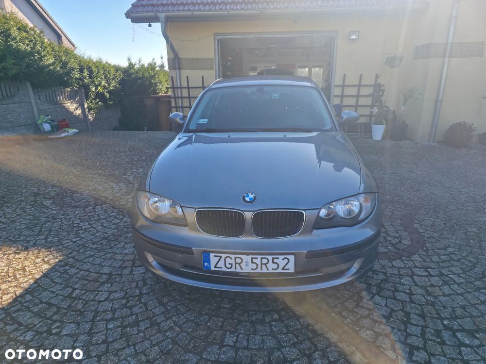 BMW Seria 1 118d - 2