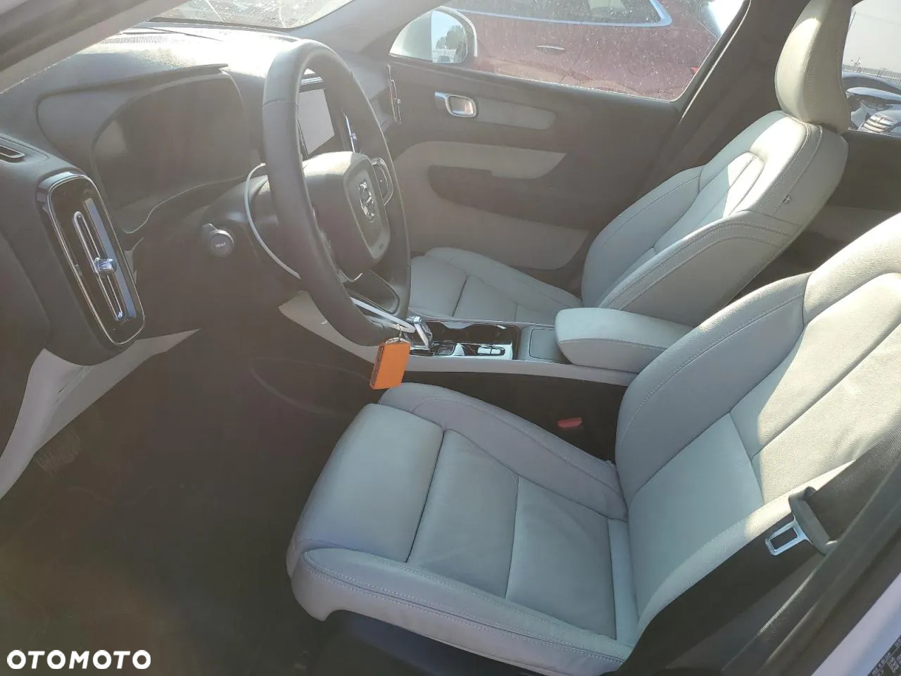 Volvo XC 40 - 7