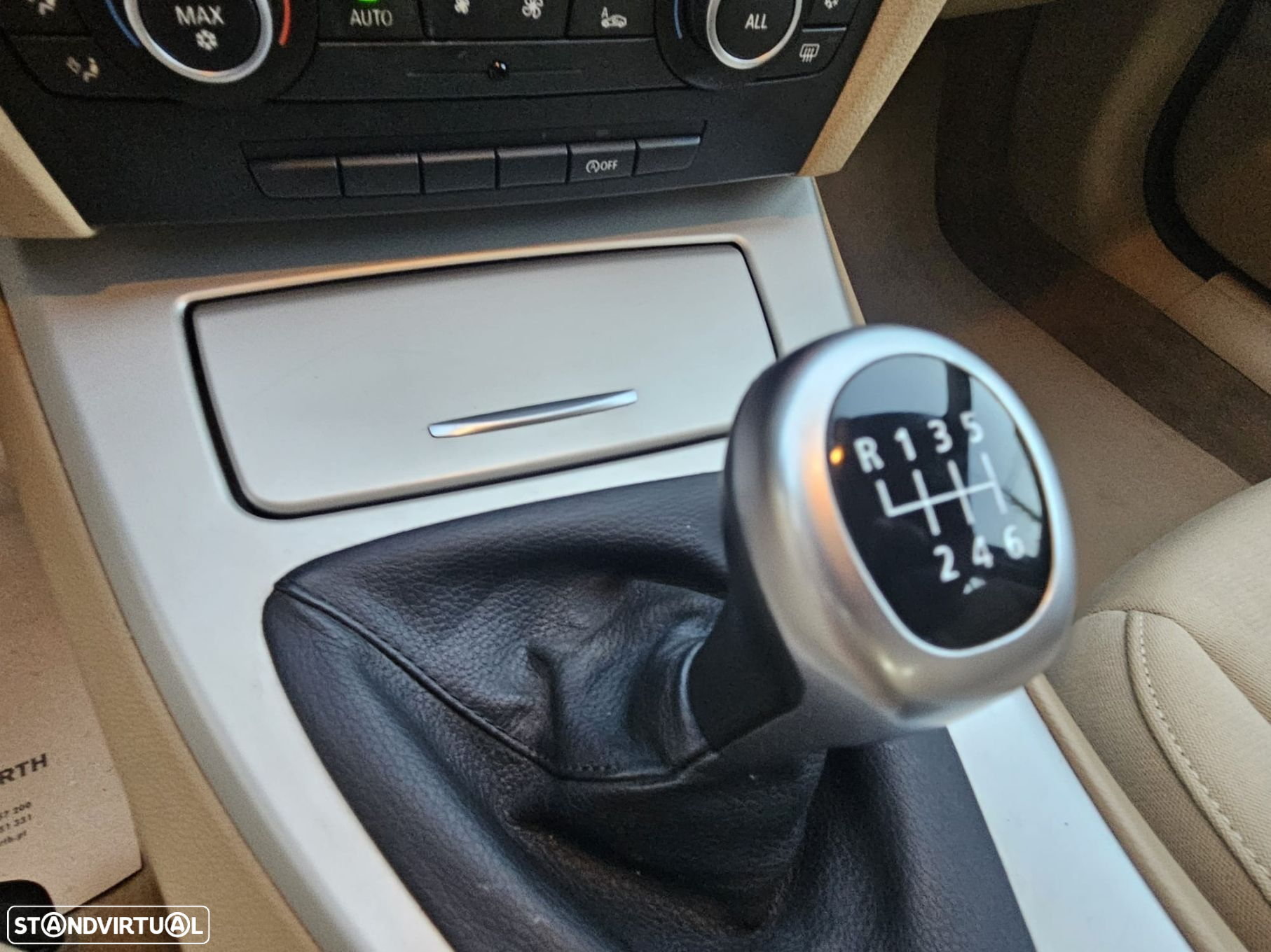 BMW 318 d Touring Sport - 19