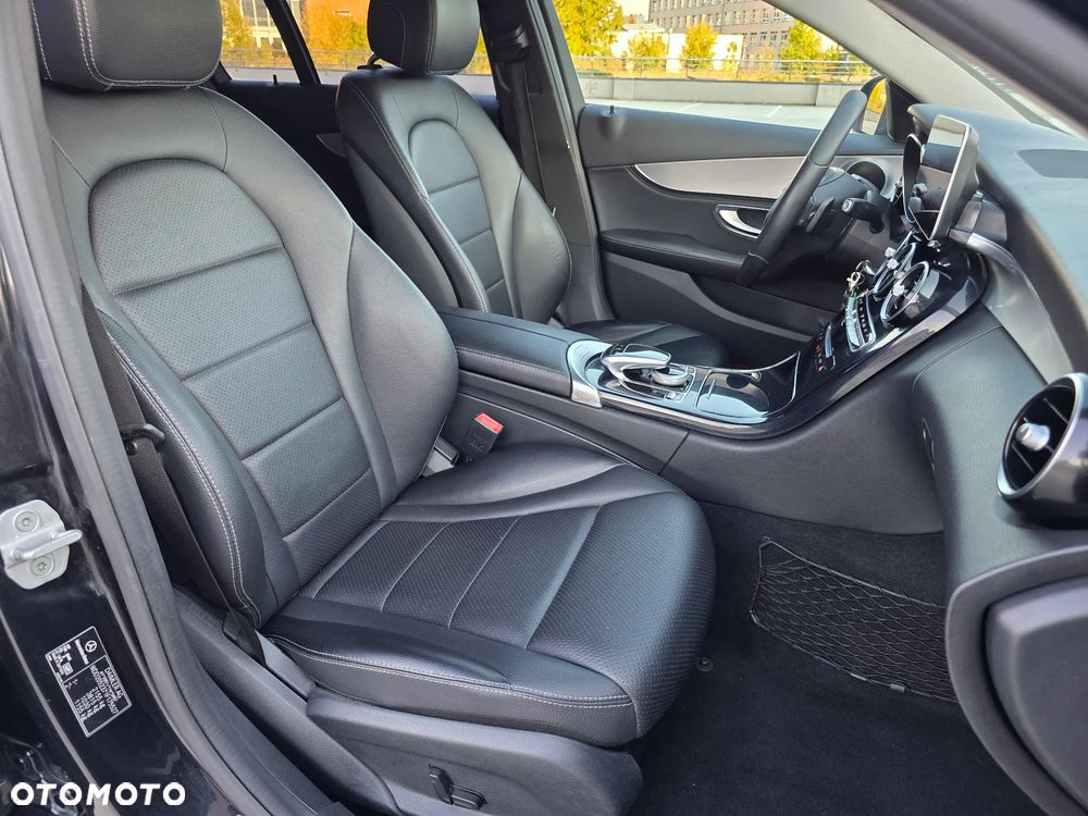 Mercedes-Benz Klasa C 200 (BlueTEC) d 7G-TRONIC - 27