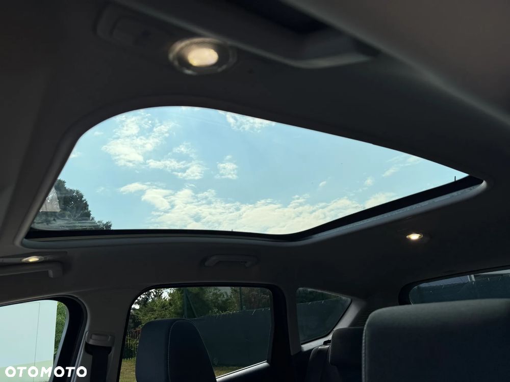 Ford C-MAX 2.0 TDCi Titanium - 25