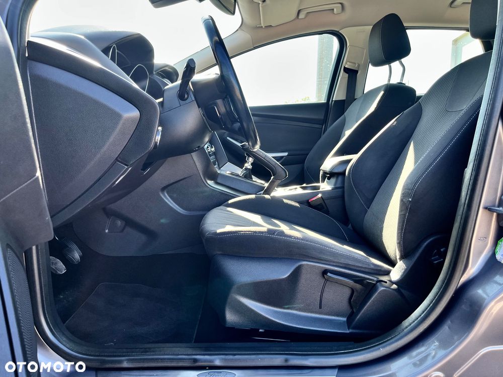 Ford Focus 1.0 EcoBoost Titanium - 19