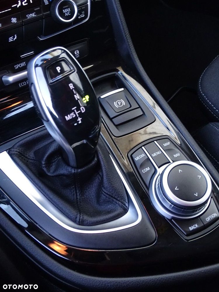 BMW Seria 2 - 29