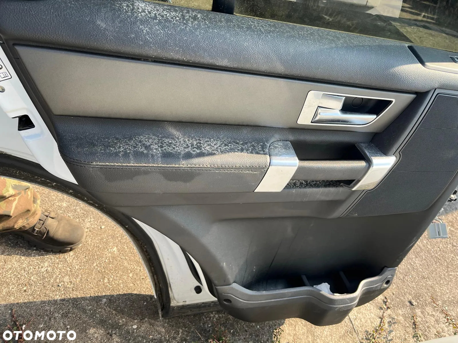 Drzwi tylne lewe białe Land Rover Discovery 4 IV - 3