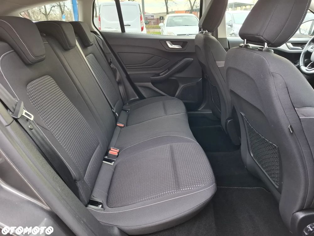 Ford Focus SW 2.0 EcoBlue Titanium - 8
