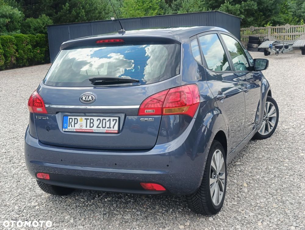 Kia Venga 1.6 CRDi 128 Dream Team Edition - 8
