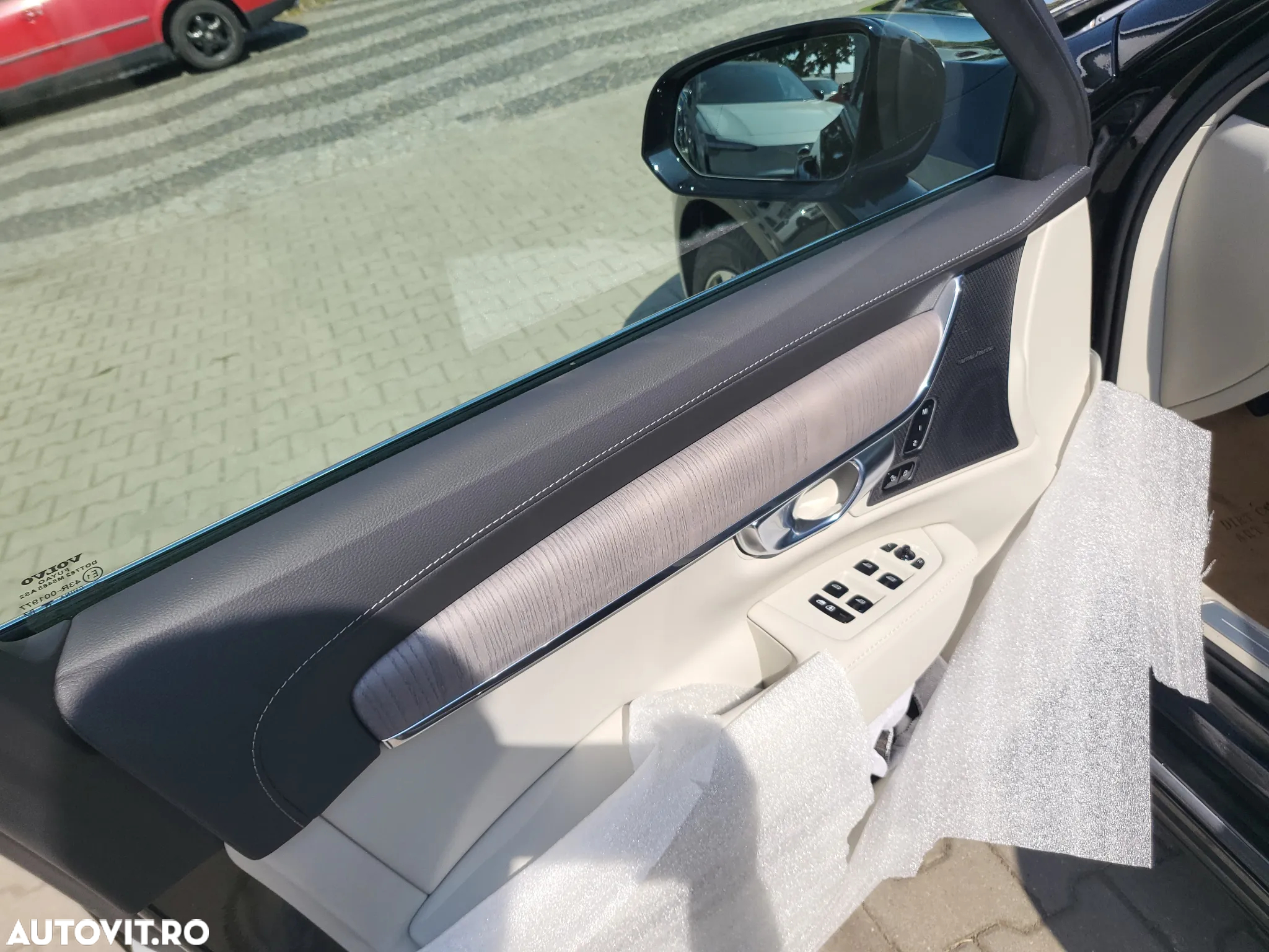 Volvo S90 Recharge T8 AWD Plus Bright - 16