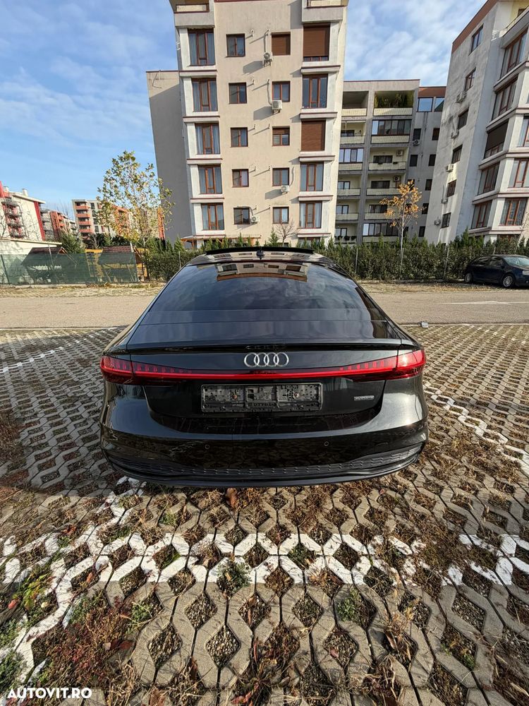 Audi A7 - 8