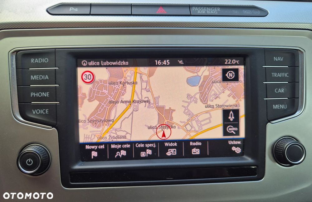 Volkswagen Passat 2.0 TDI BMT Comfortline - 13