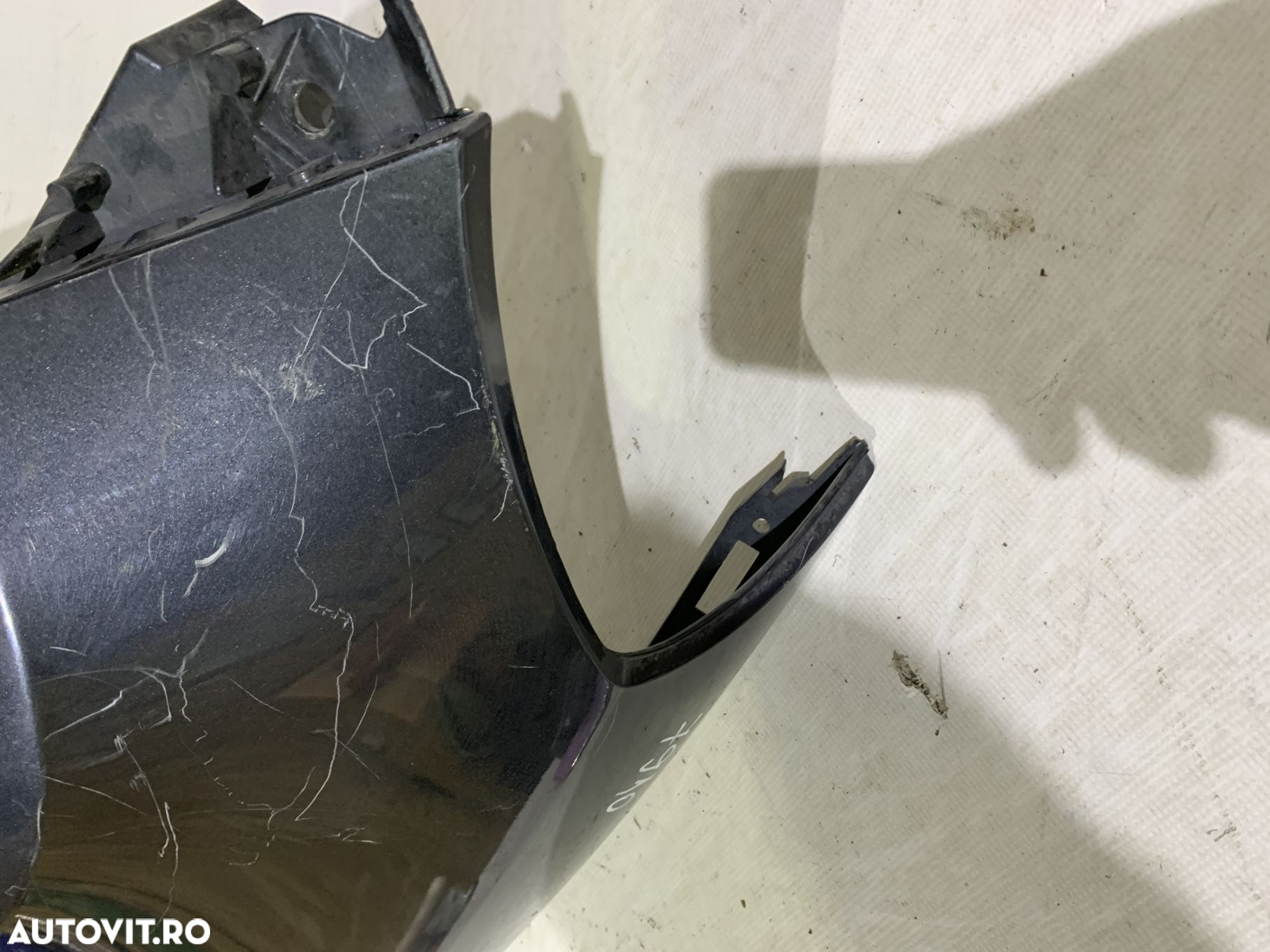 Aripa stanga fata, Renault Clio 3, 2006, 2007, 2008, 2009, 2010, 2011, 2012, cod origine OE 8200256117. - 8