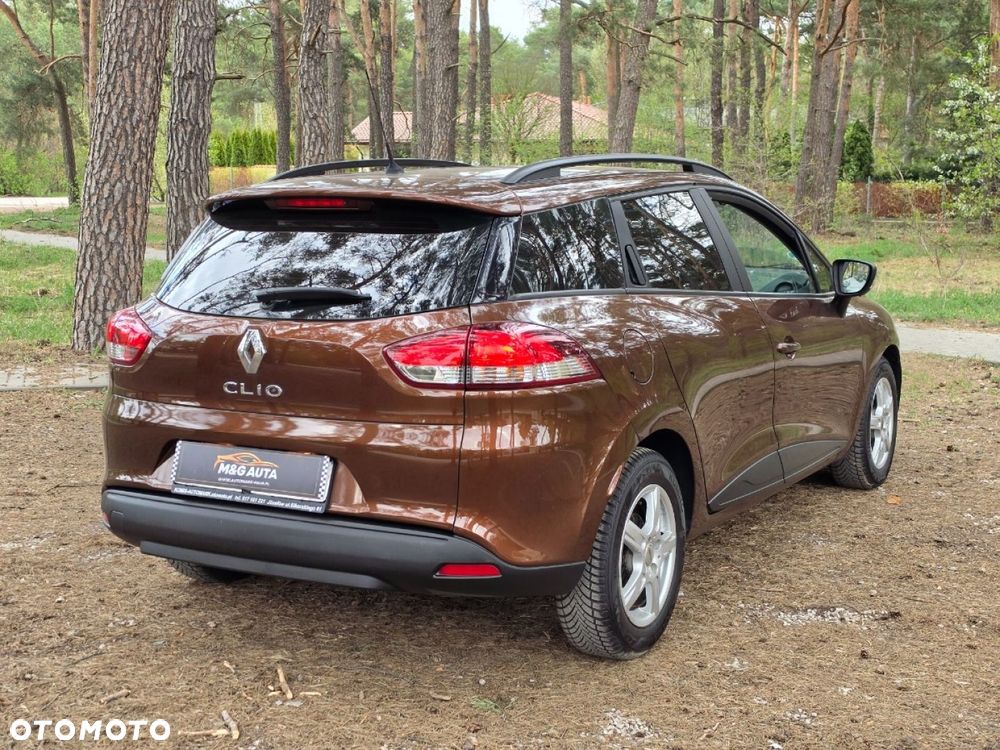 Renault Clio - 9