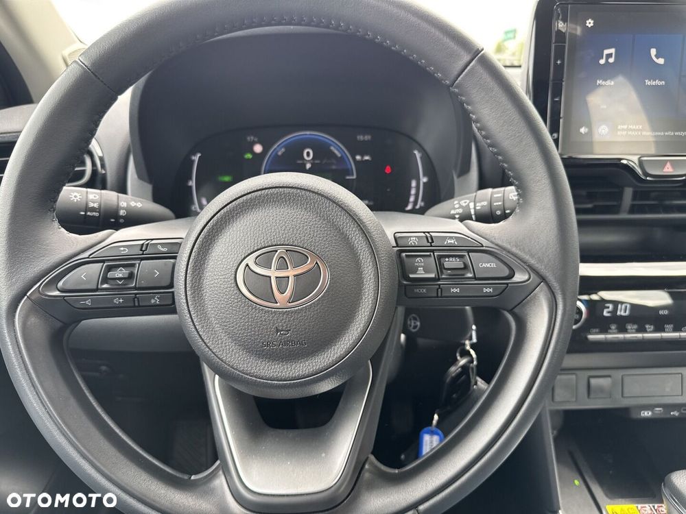Toyota Yaris Cross - 16