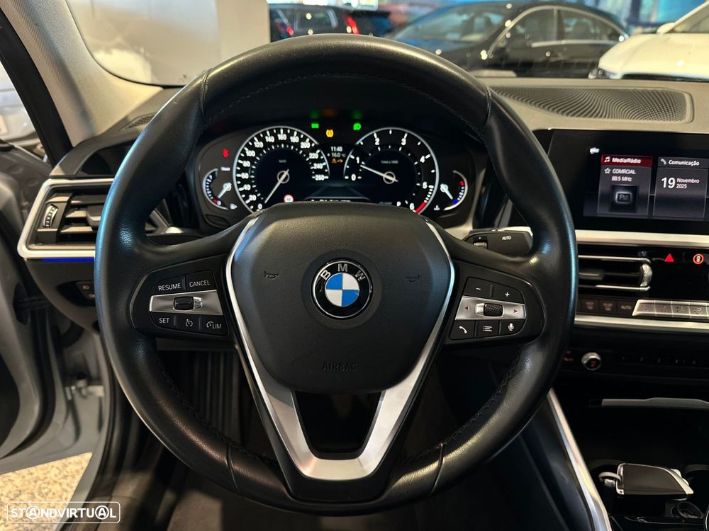 BMW 318 d Line Sport Auto - 15