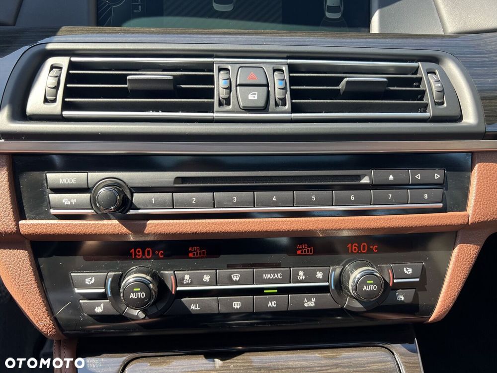 BMW Seria 5 - 21