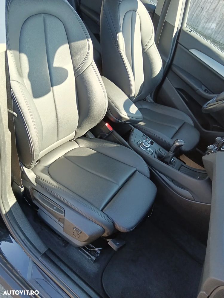 BMW X1 sDrive18i xLine - 12