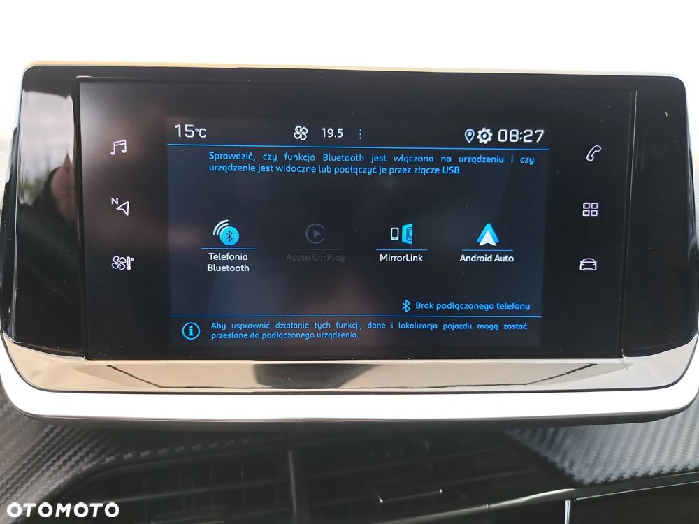 Peugeot 208 PureTech 100 Allure - 22
