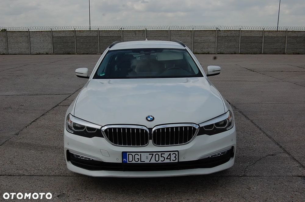 BMW Seria 5 520d - 2