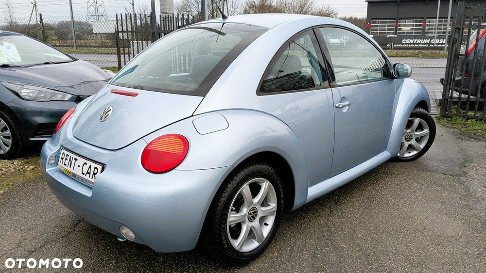 Volkswagen New Beetle - 10