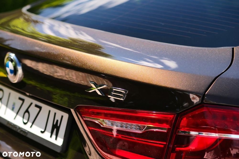 BMW X6 xDrive50i - 13
