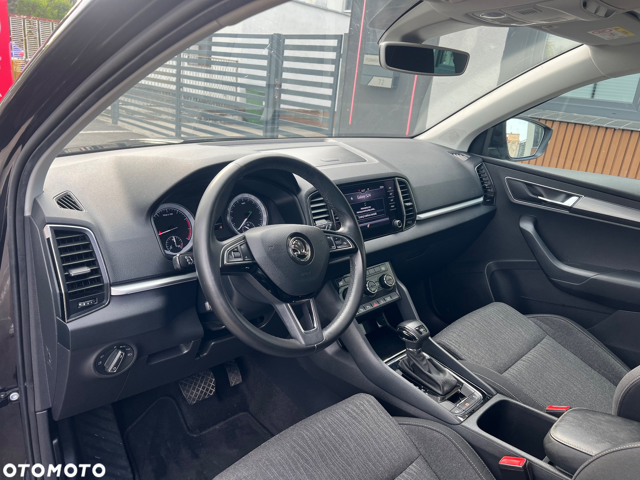 Skoda Karoq 1.5 TSI ACT 4x2 Ambition DSG - 8