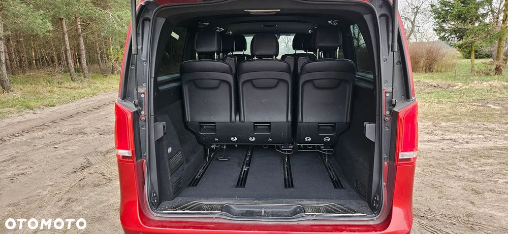 Mercedes-Benz Klasa V - 29