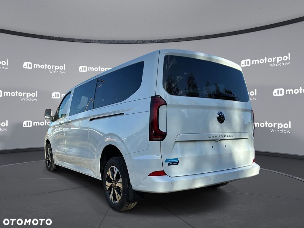 Volkswagen Caravelle - 6