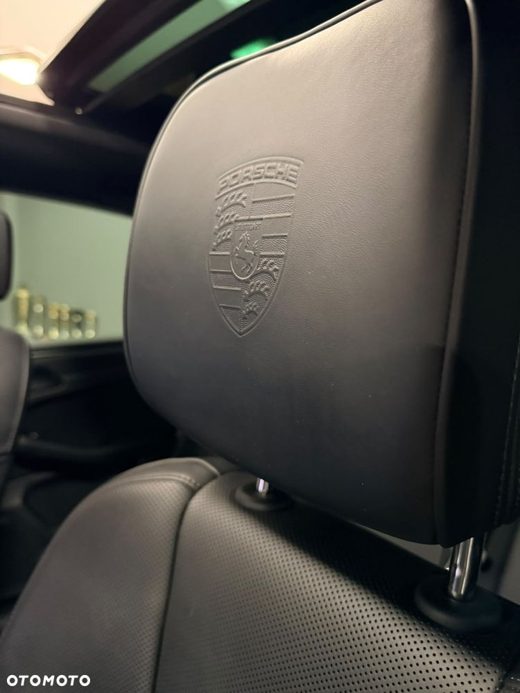 Porsche Macan Standard - 18