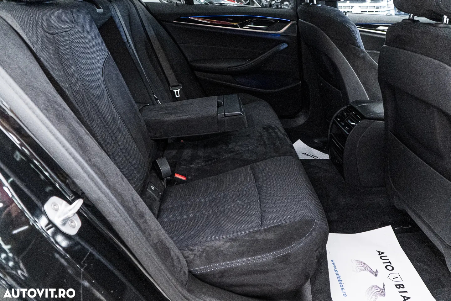 BMW Seria 5 520d Aut. M Sport Edition - 8