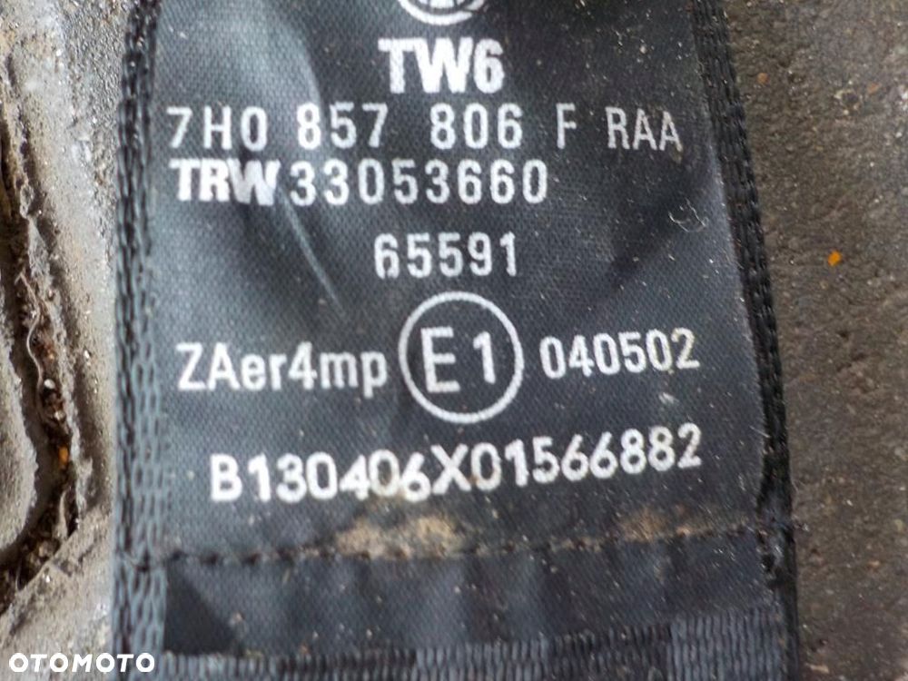 VW T5 PAS PASY PRZÓD Z NAPINACZEM PRAWY - 4