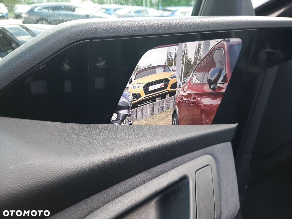 Audi A6 Avant e-tron - 29