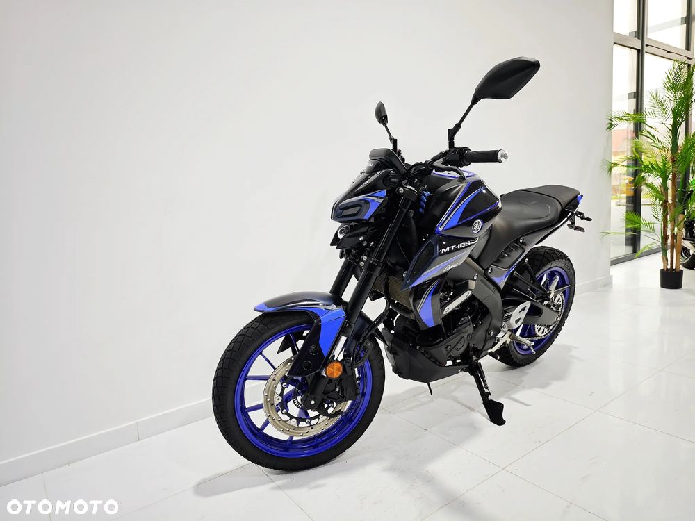 Yamaha MT - 3