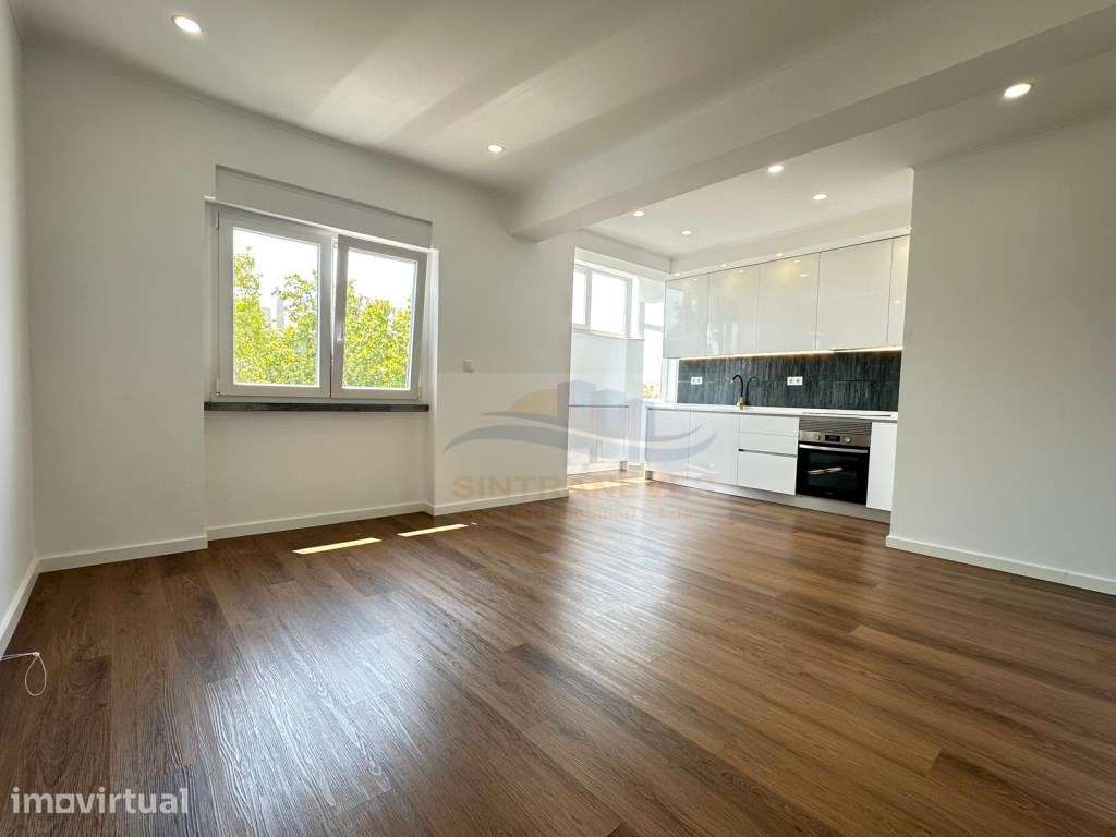 Apartamento T2 junto à escola secundária da Amadora - Grande imagem: 5/32