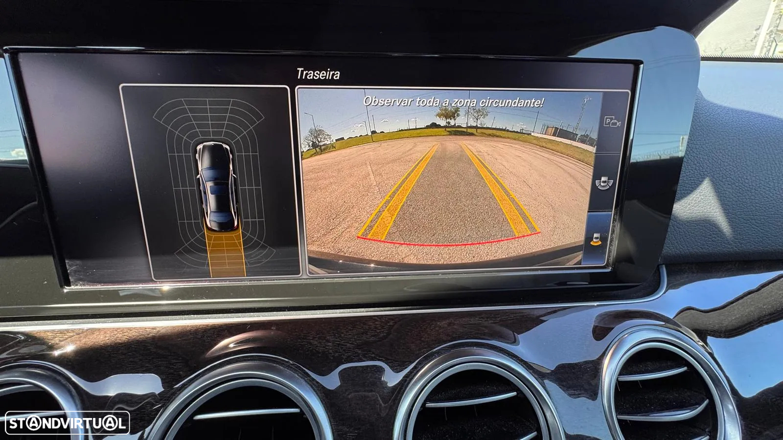 Mercedes-Benz E 220 d Exclusive Line - 13