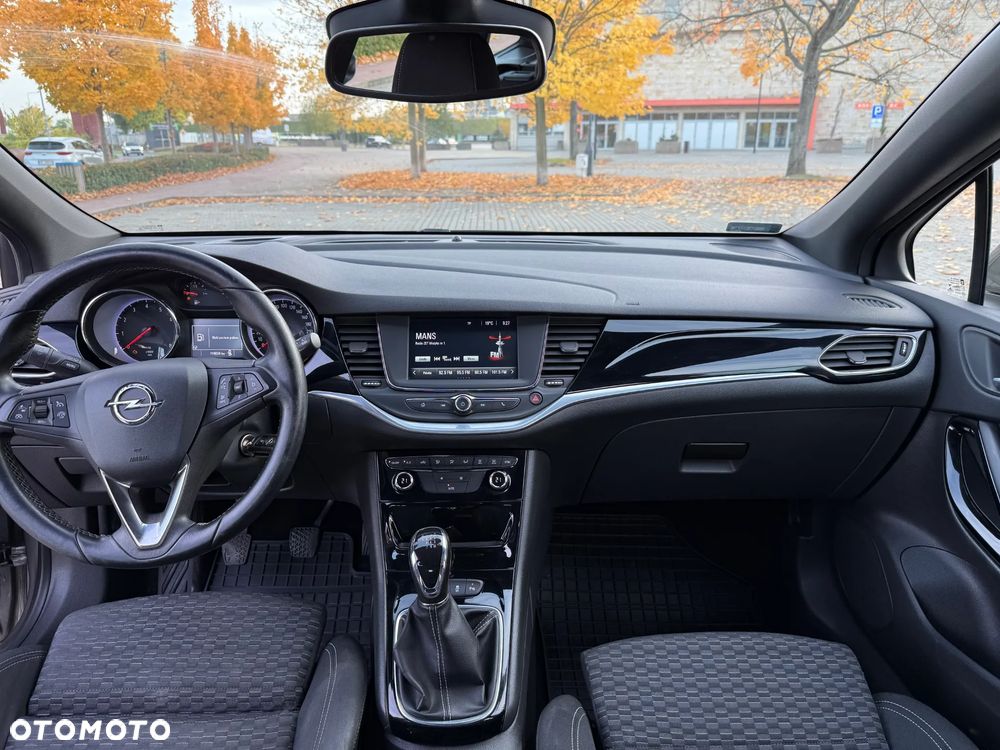 Opel Astra - 10