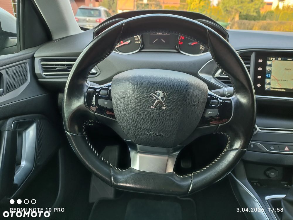 Peugeot 308 BlueHDi 150 Automatik Stop & Start Niveau 2 Business-Line - 18