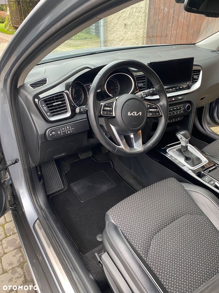 Kia XCeed 1.6 CRDi (48V Mild-Hybrid) DCT7 VISION - 34