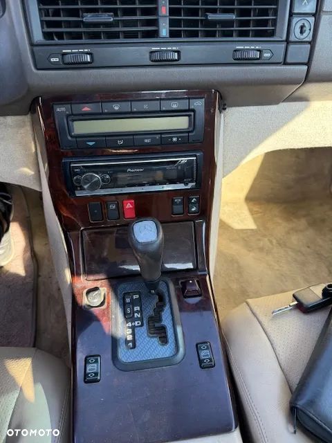 Mercedes-Benz SL 500 - 12