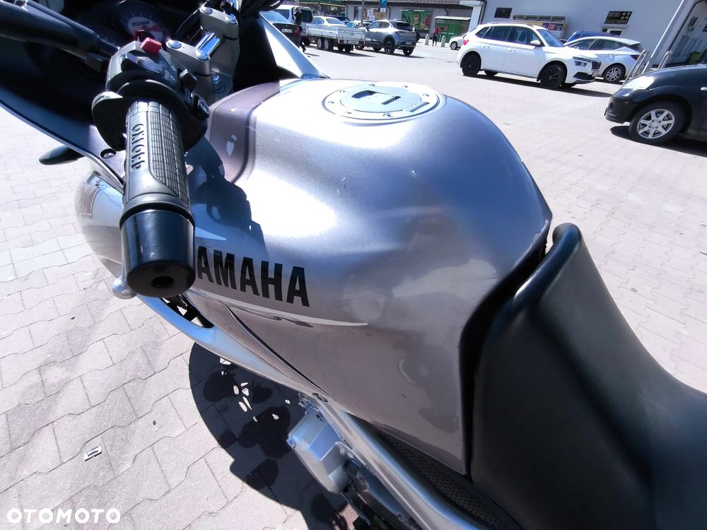 Yamaha TDM - 13