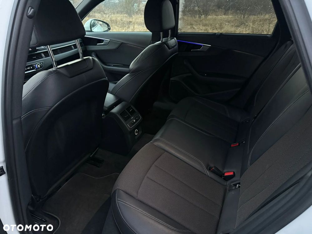 Audi A4 Avant 30 TDI S tronic S line - 15