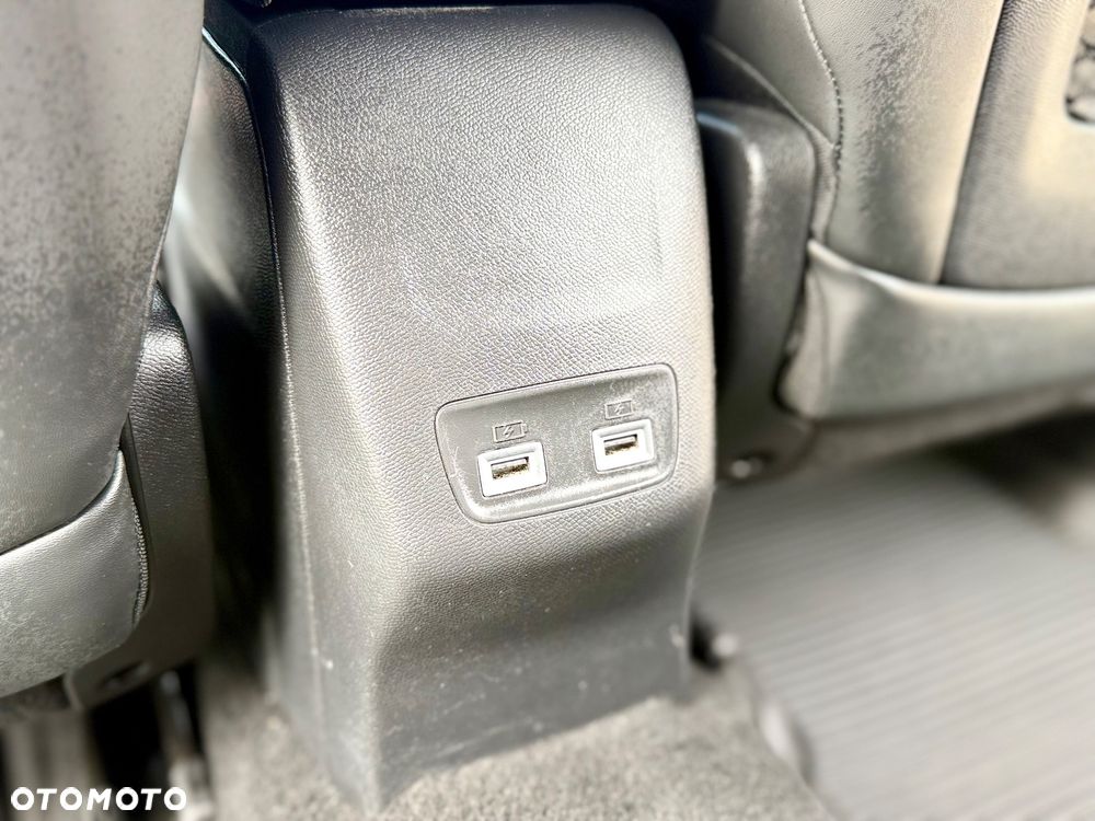 Peugeot 2008 1.5 BlueHDi GT Line S&S EAT8 - 37