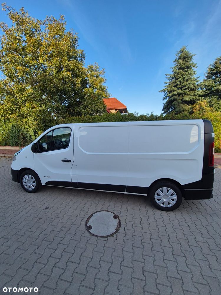 Renault Trafic Long L2 120koni 2017r Navi Klima Super stan - 7