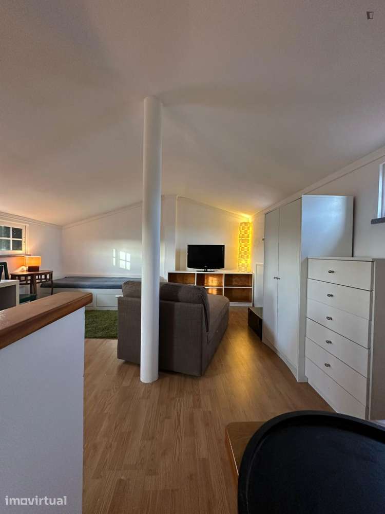 Quarto - localizado em Carcavelos Lisbon - Grande imagem: 4/21