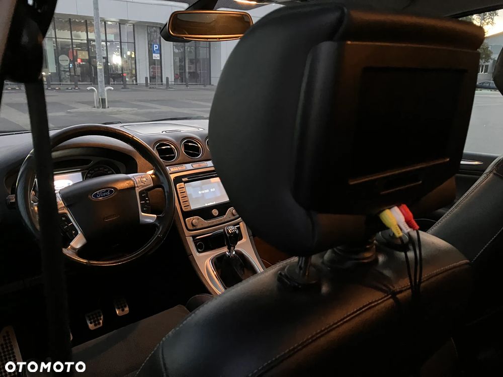Ford Galaxy 2.2 TDCi Platinium X (Titanium) - 9