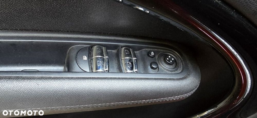 MINI Countryman - 22