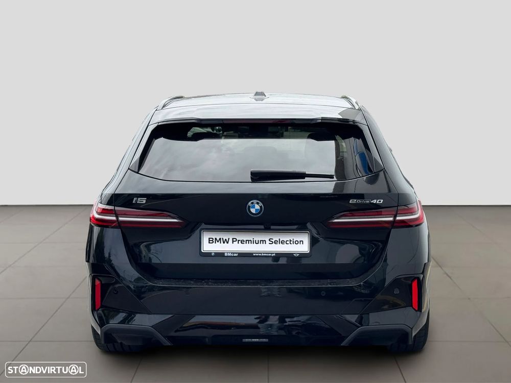 BMW i5 eDrive40 Pack Desportivo M - 6