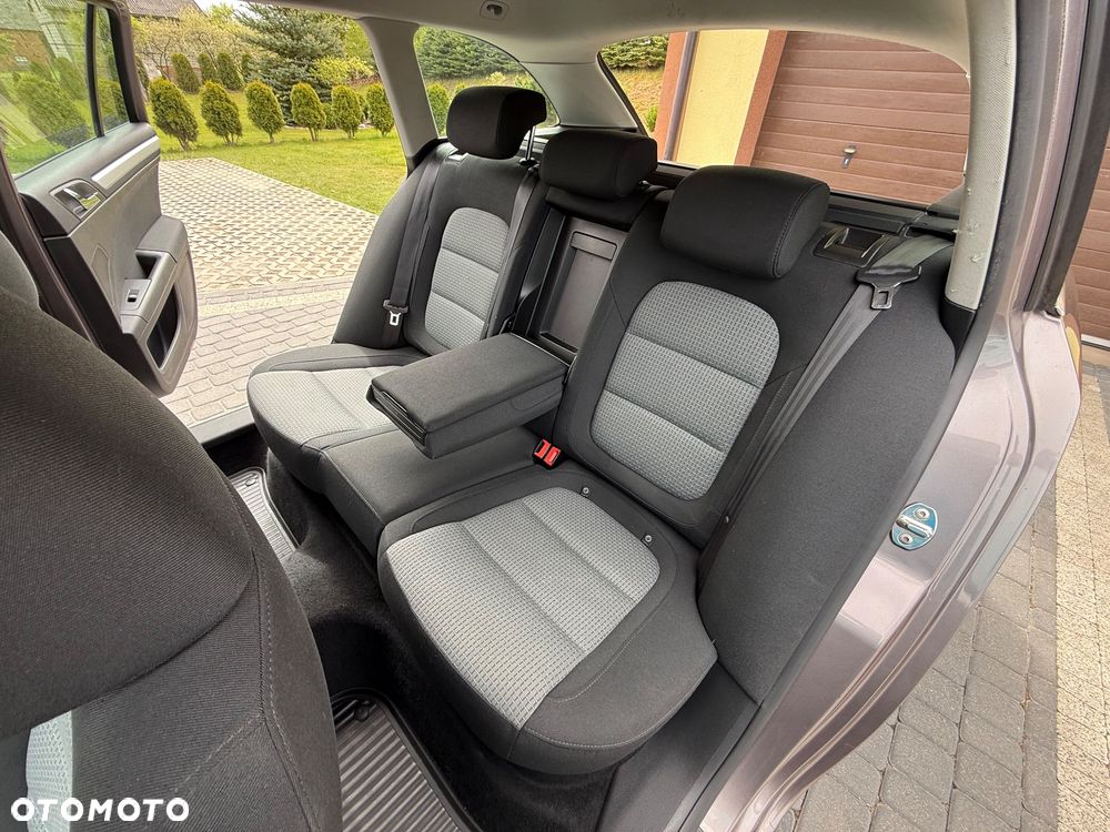 Skoda Superb 2.0 TDI DSG Elegance - 19