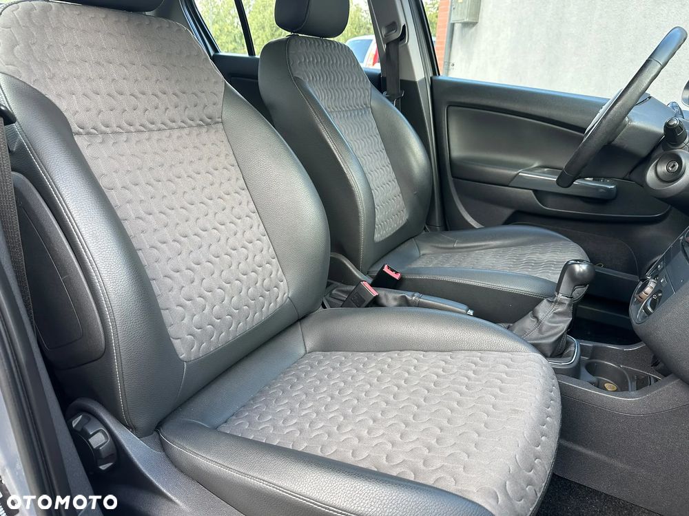 Opel Corsa - 25