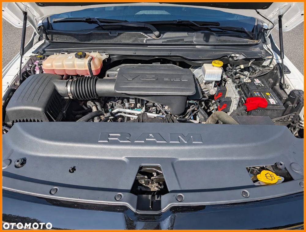 RAM 1500 Crew Cab Shortbed Bighorn - 25