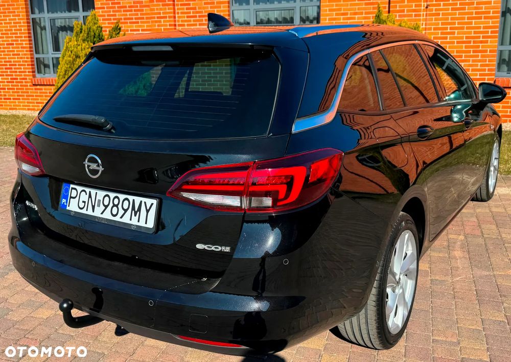 Opel Astra 1.6 CDTI Cosmo - 29