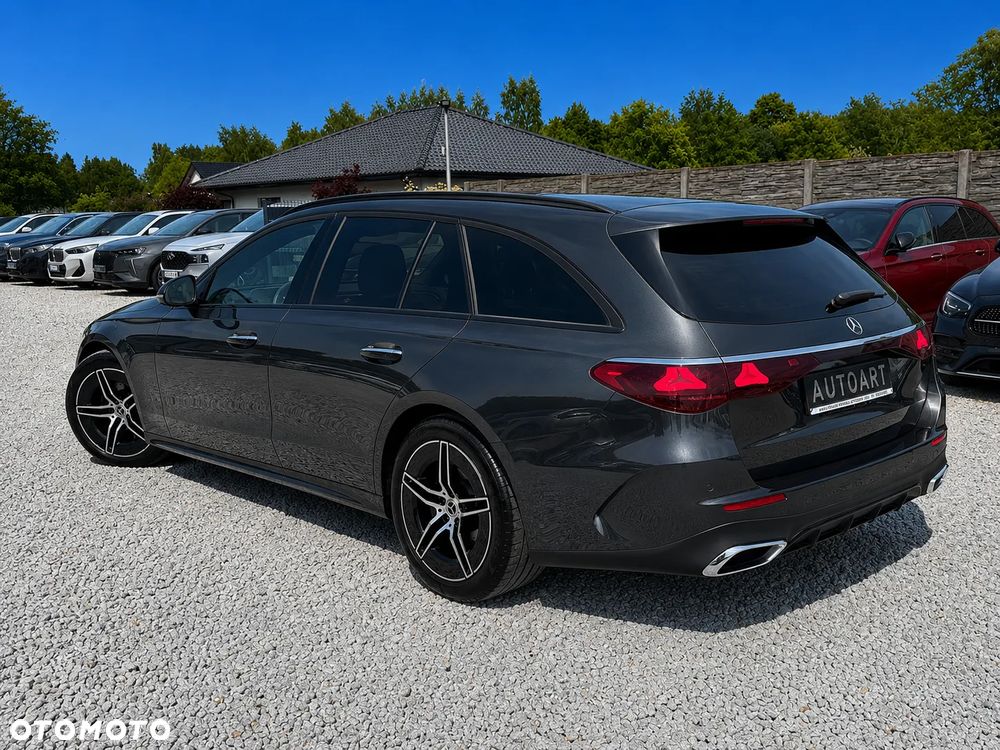 Mercedes-Benz Klasa E 220 d mHEV AMG 9G-Tronic - 10